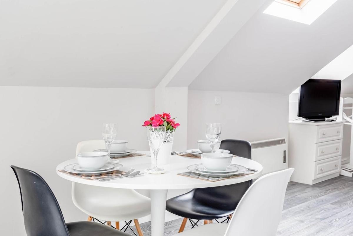 Bright, Restful Coach House In Central Sevenoaks Exterior photo
